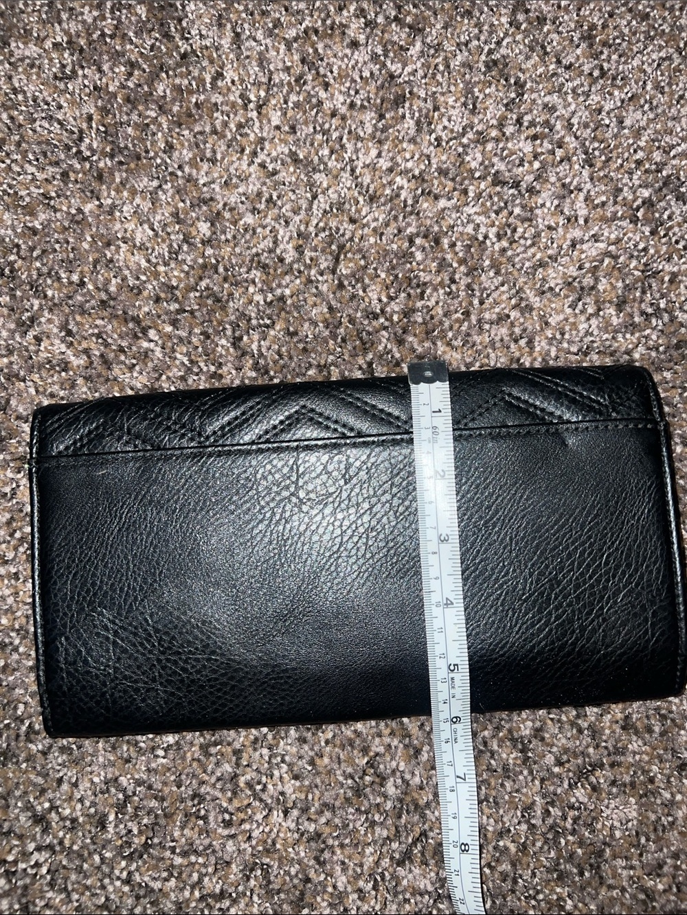 GUESS Black Quilted Chevron Wallet with Gold Logo Bar - Picture 7 of 7